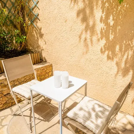 Сasa de vacaciones Casa Candie Private Garden 3 Bedrooms 6 People